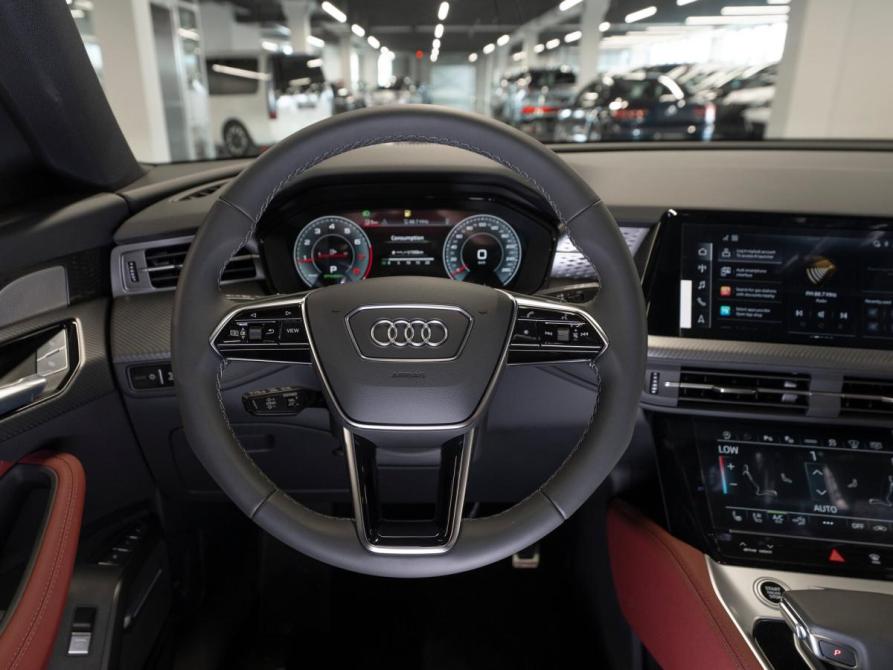 Audi Q6 Москва  - изображение 11