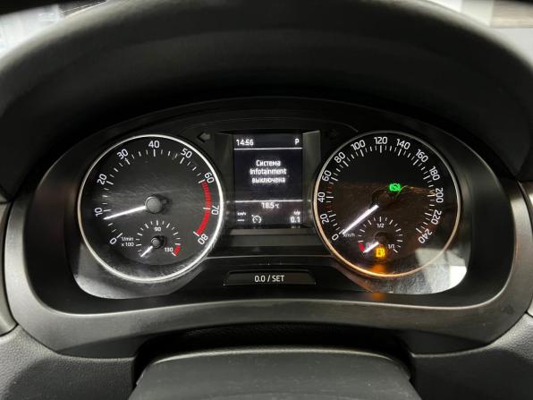 Skoda Rapid I с пробегом 2016 года, цена 1 040 000 рублей, 188000 км, лифтбек, Автокод Объявления