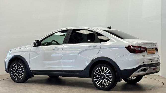 Lada (ВАЗ) Vesta I Рестайлинг (NG) с пробегом 2023 года, цена 1 419 000 рублей, 14000 км, седан, Автокод Объявления
