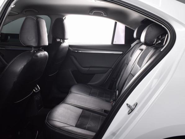 Skoda Octavia III (A7) с пробегом 2017 года, цена 1 720 995 рублей, 127959 км, лифтбек, Автокод Объявления