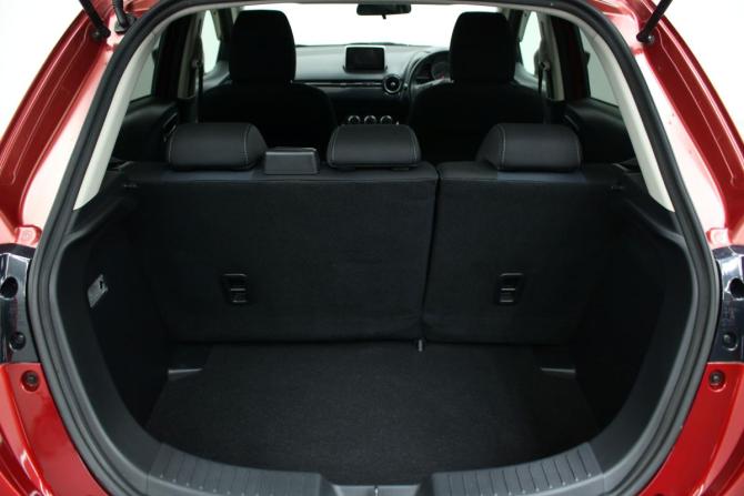 Mazda Demio IV (DJ) с пробегом 2015 года, цена 990 000 рублей, 133130 км, хэтчбек, Автокод Объявления