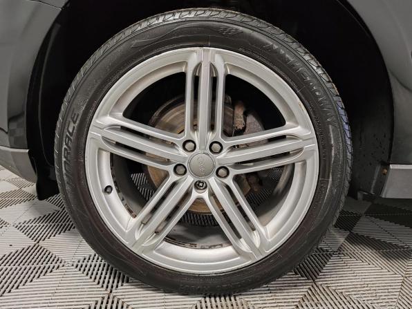 Audi Q5 I (8R) с пробегом 2010 года, цена 1 335 000 рублей, 156968 км, внедорожник, Автокод Объявления