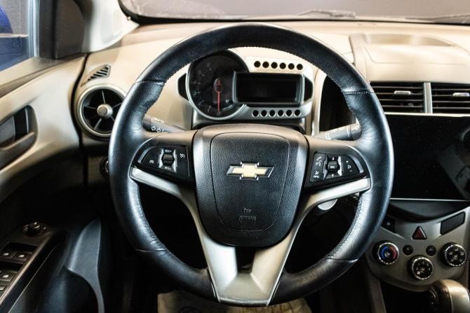 Chevrolet Aveo II с пробегом 2013 года, цена 700 000 рублей, 217863 км, хэтчбек, Автокод Объявления