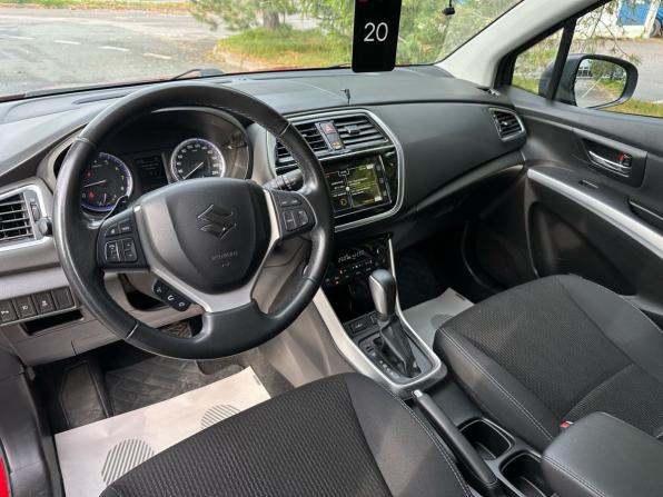 Suzuki SX4 II (S-Cross) Рестайлинг с пробегом 2021 года, цена 1 699 000 рублей, 111001 км, хэтчбек, Автокод Объявления