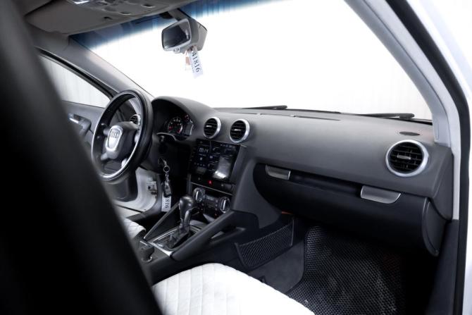 Audi A3 II (8P) Рестайлинг 2 с пробегом 2009 года, цена 790 000 рублей, 168997 км, хэтчбек, Автокод Объявления