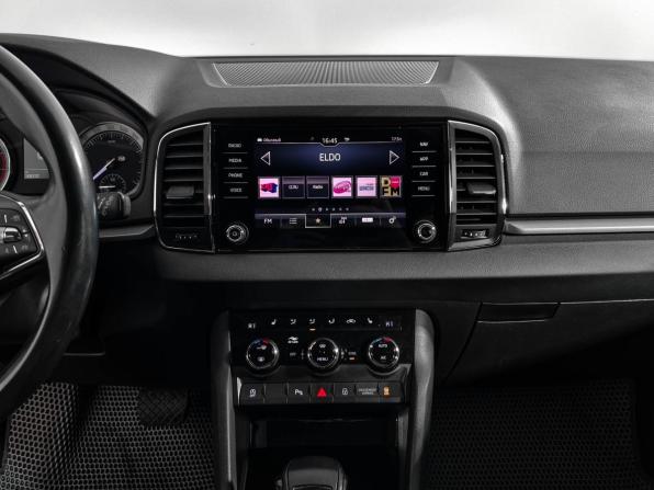 Skoda Karoq I с пробегом 2020 года, цена 1 789 000 рублей, 166215 км, внедорожник, Автокод Объявления