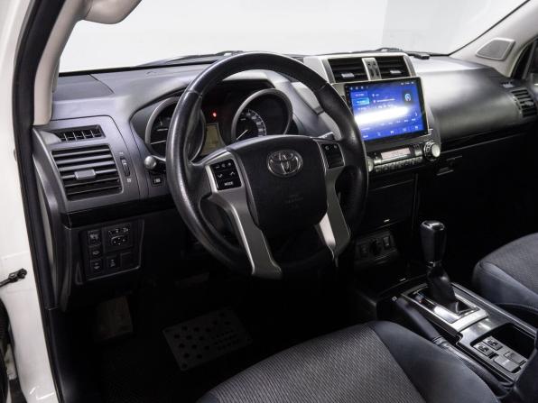 Toyota Land Cruiser Prado 150 Series Рестайлинг 1 с пробегом 2014 года, цена 4 100 000 рублей, 171057 км, внедорожник, Автокод Объявления