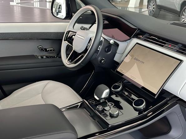 Land Rover Range Rover Sport III с пробегом 2022 года, цена 14 500 000 рублей, 193 км, внедорожник, Автокод Объявления