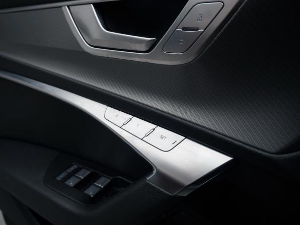 Audi A6 V (C8) с пробегом 2020 года, цена 3 079 000 рублей, 153594 км, седан, Автокод Объявления