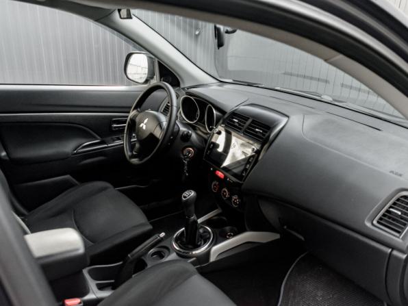 Mitsubishi ASX I с пробегом 2011 года, цена 777 000 рублей, 299239 км, внедорожник, Автокод Объявления