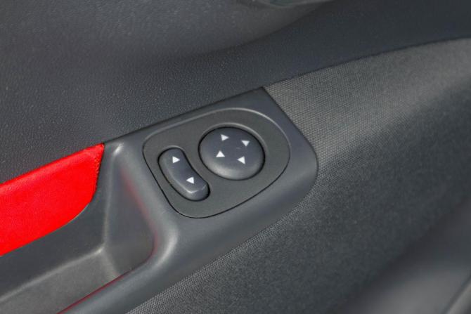 Fiat 500 II с пробегом 2012 года, цена 749 000 рублей, 96893 км, хэтчбек, Автокод Объявления