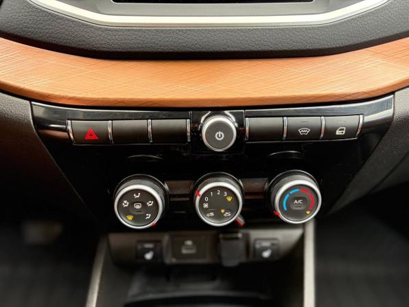 Lada (ВАЗ) Vesta I Рестайлинг (NG) с пробегом 2024 года, цена 1 345 000 рублей, 36000 км, универсал, Автокод Объявления