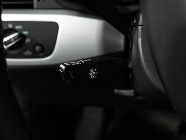 Audi A4 V (B9) с пробегом 2018 года, цена 2 399 700 рублей, 82552 км, седан, Автокод Объявления