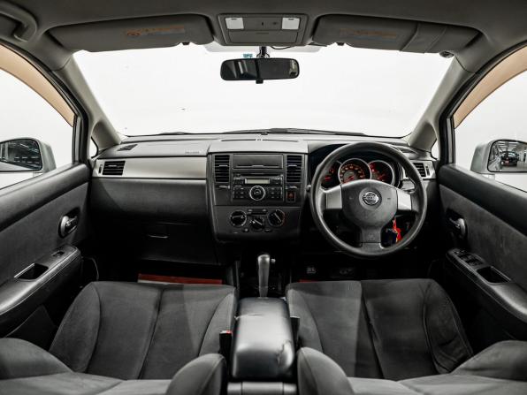 Nissan Tiida I с пробегом 2006 года, цена 540 000 рублей, 304830 км, седан, Автокод Объявления