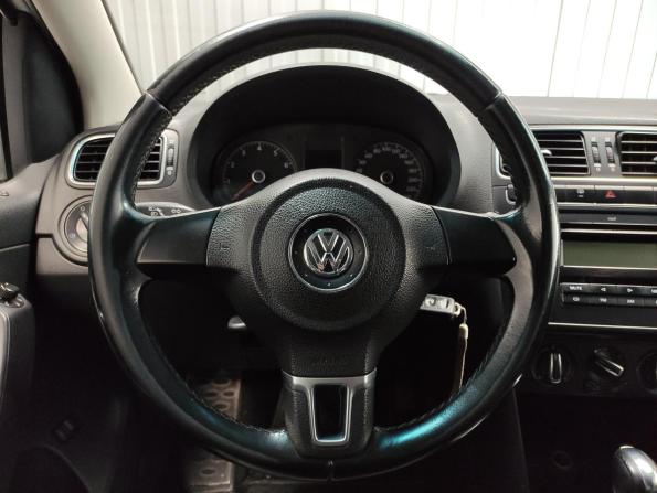 Volkswagen Polo V с пробегом 2012 года, цена 630 000 рублей, 250389 км, седан, Автокод Объявления