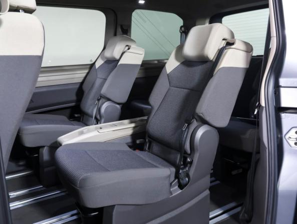 Volkswagen Multivan T7 с пробегом 2022 года, цена 5 790 000 рублей, 53852 км, минивэн, Автокод Объявления