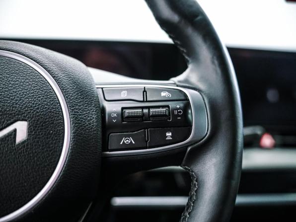 Kia Sportage V с пробегом 2021 года, цена 3 100 000 рублей, 77225 км, внедорожник, Автокод Объявления