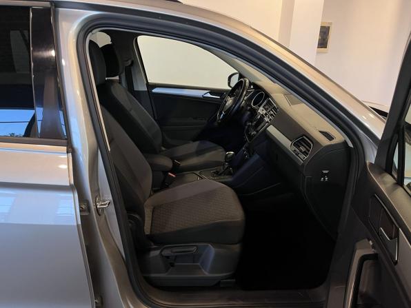 Volkswagen Tiguan II с пробегом 2017 года, цена 2 346 000 рублей, 69900 км, внедорожник, Автокод Объявления