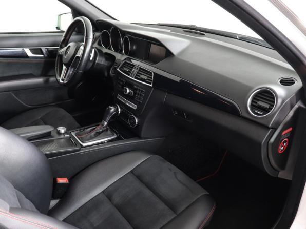 Mercedes-Benz C-Класс III (W204) Рестайлинг с пробегом 2012 года, цена 1 699 000 рублей, 170916 км, седан, Автокод Объявления