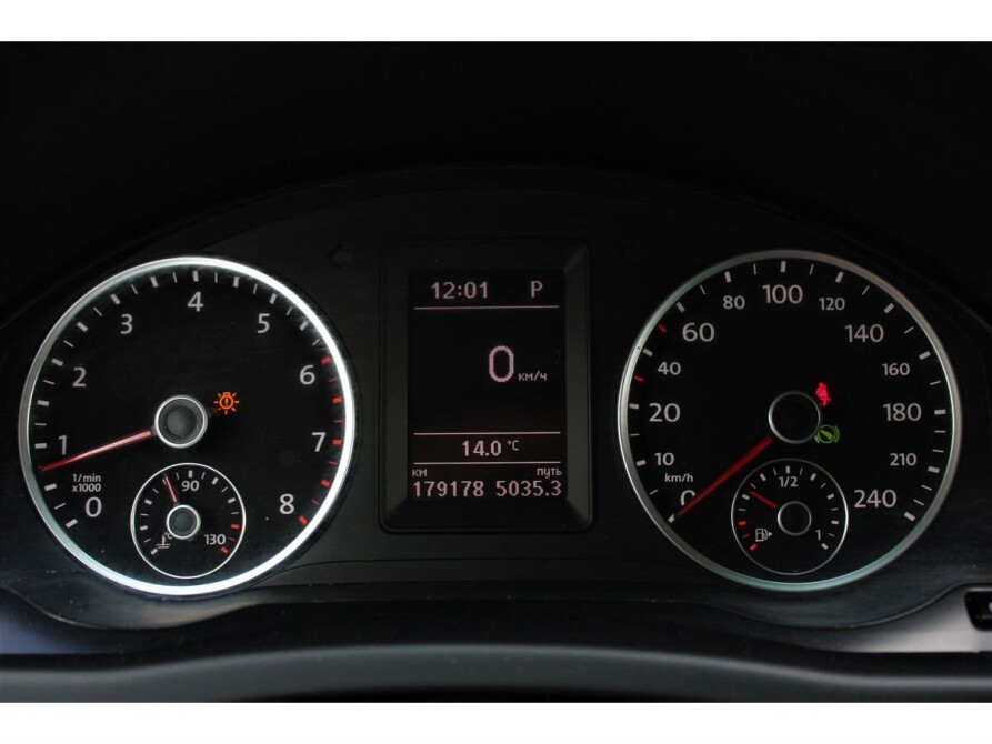 Volkswagen Tiguan I Рестайлинг Москва  - изображение 18