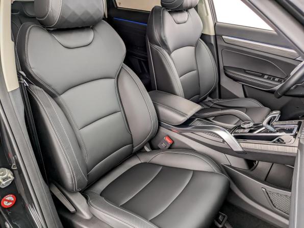 Geely Atlas Pro с пробегом 2023 года, цена 2 090 000 рублей, 57572 км, внедорожник, Автокод Объявления