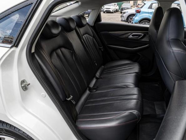 BAIC U5 Plus с пробегом 2023 года, цена 1 290 000 рублей, 47753 км, седан, Автокод Объявления
