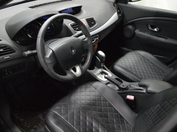 Renault Fluence I с пробегом 2010 года, цена 580 000 рублей, 246542 км, седан, Автокод Объявления