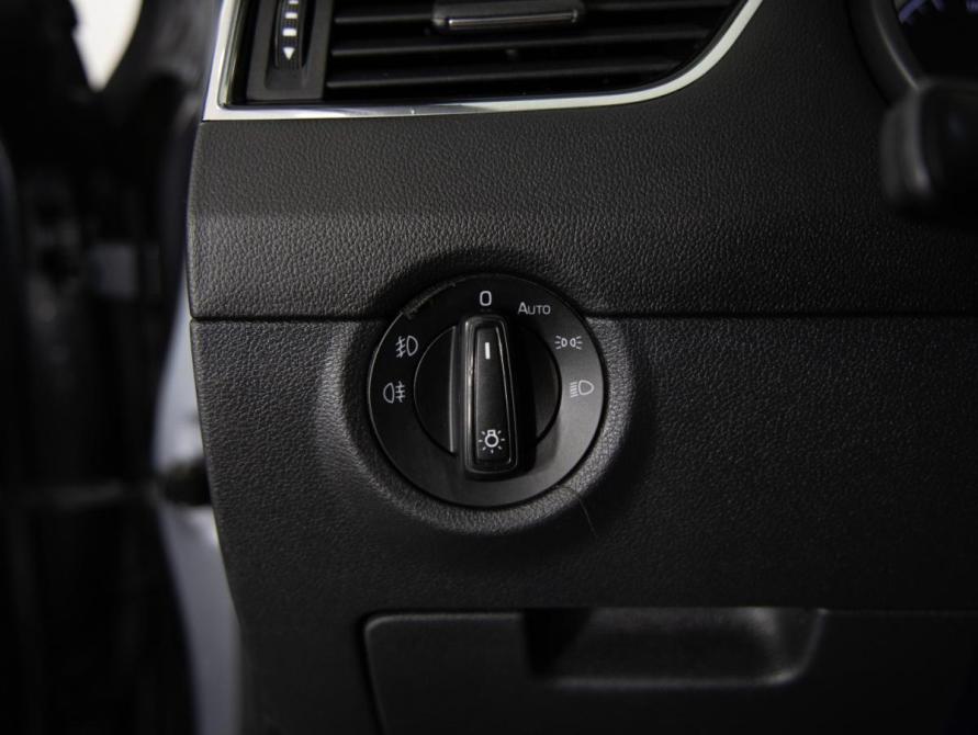 Skoda Octavia III (A7) Рестайлинг Санкт-Петербург  - изображение 17