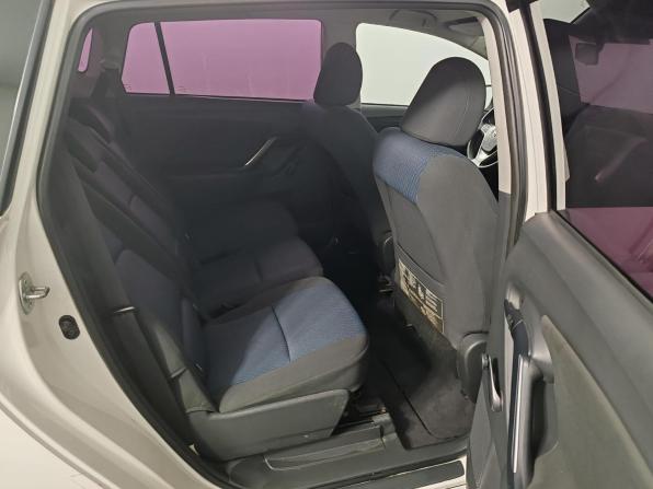 Toyota Verso I Рестайлинг с пробегом 2013 года, цена 1 209 000 рублей, 177950 км, компактвэн, Автокод Объявления