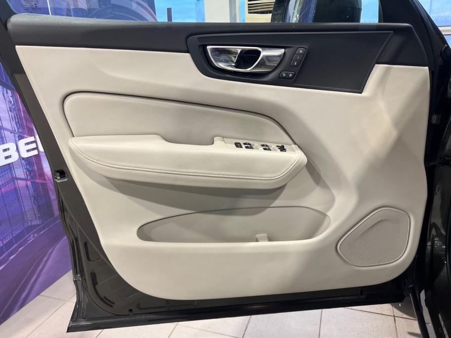 Volvo XC60 II Москва  - изображение 9