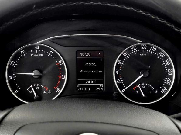 Skoda Octavia II (A5) Рестайлинг с пробегом 2012 года, цена 690 000 рублей, 271012 км, лифтбек, Автокод Объявления