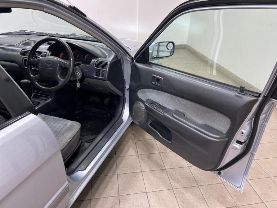 Toyota Corsa V (L50) Рестайлинг Кемерово  - изображение 5