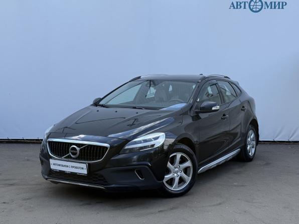 Volvo V40 Cross Country I Рестайлинг с пробегом 2018 года, цена 1 850 000 рублей, 106997 км, хэтчбек, Автокод Объявления