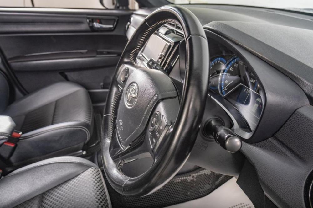 Toyota Corolla XI (E160 E170 E180) Рестайлинг 1 Томск  - изображение 13