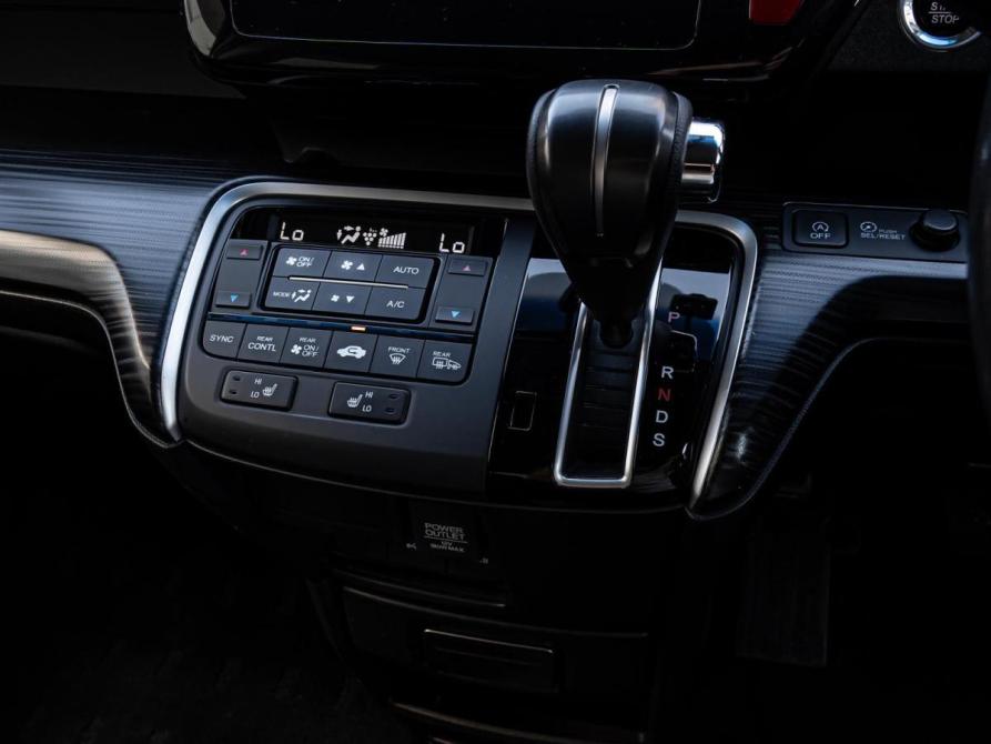 Honda Stepwgn V Краснодар  - изображение 13