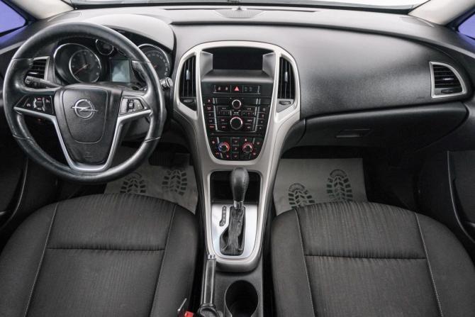 Opel Astra J с пробегом 2011 года, цена 539 000 рублей, 190000 км, хэтчбек, Автокод Объявления
