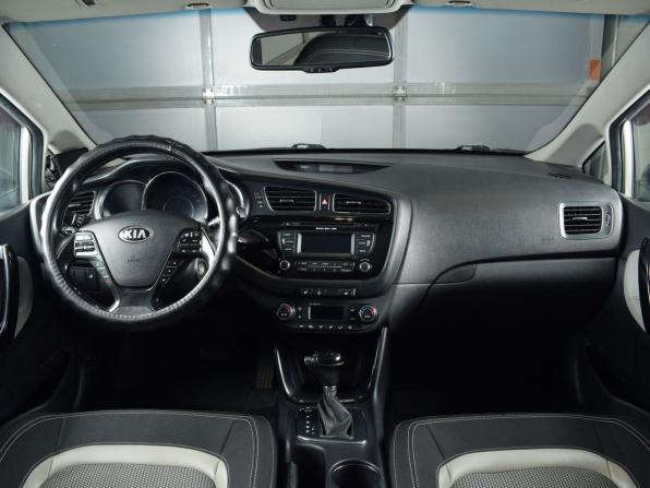 Kia Ceed II с пробегом 2012 года, цена 989 999 рублей, 243439 км, хэтчбек, Автокод Объявления