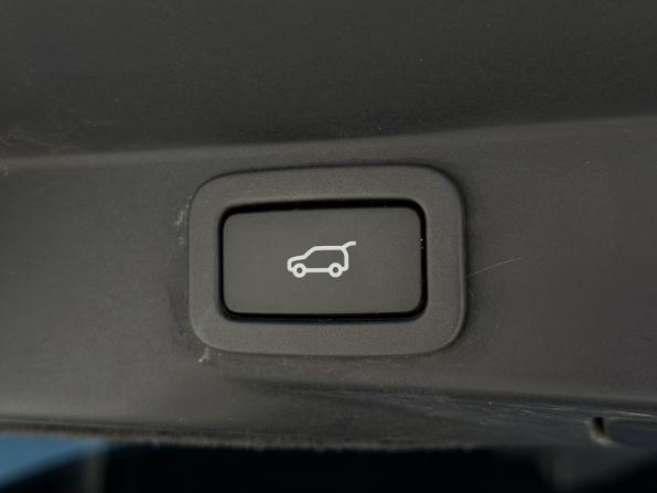 Land Rover Range Rover Sport II Рестайлинг с пробегом 2019 года, цена 3 800 000 рублей, 203400 км, внедорожник, Автокод Объявления