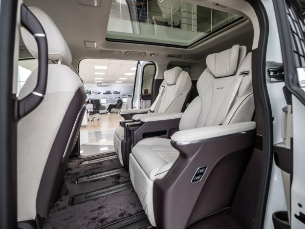 Hongqi HQ9 с пробегом 2025 года, цена 7 350 000 рублей, 9 км, минивэн, Автокод Объявления