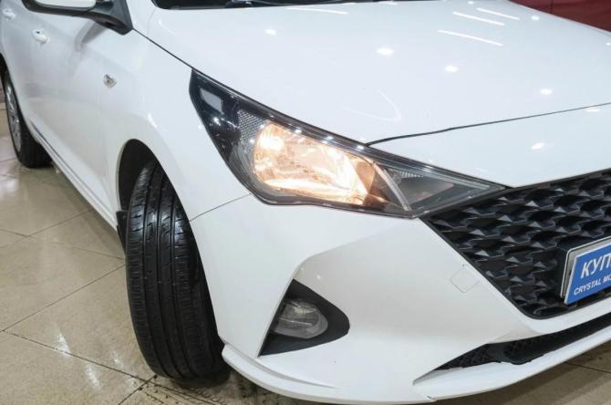 Hyundai Solaris II Рестайлинг с пробегом 2021 года, цена 1 199 000 рублей, 115000 км, седан, Автокод Объявления