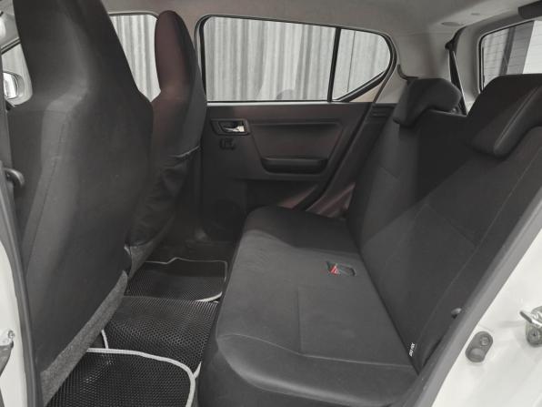Daihatsu Mira e:S II с пробегом 2018 года, цена 599 000 рублей, 120000 км, хэтчбек, Автокод Объявления