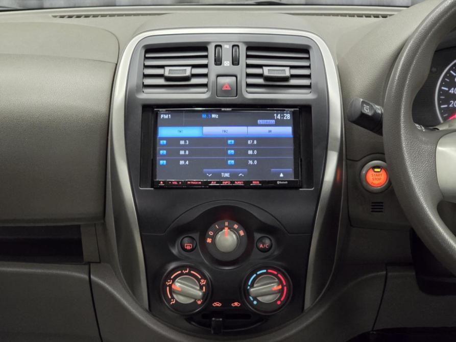 Nissan March IV (K13) Рестайлинг Красноярск  - изображение 13