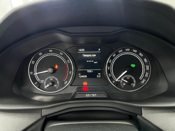 Skoda Rapid II с пробегом 2022 года, цена 1 430 000 рублей, 124439 км, лифтбек, Автокод Объявления