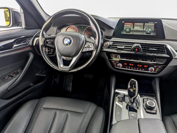 BMW 5 серии VII (G30/G31/G38) с пробегом 2020 года, цена 3 285 000 рублей, 119218 км, седан, Автокод Объявления