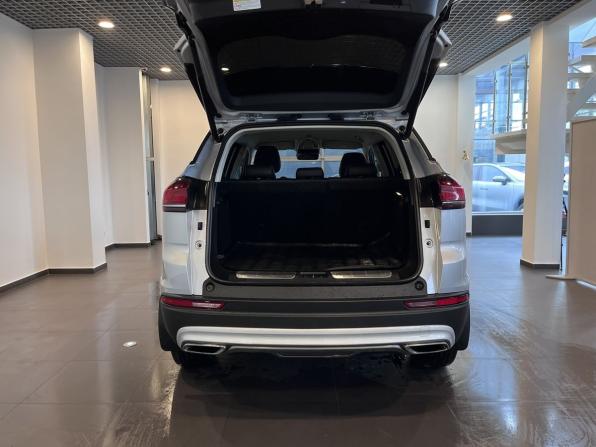 Geely Atlas Pro с пробегом 2023 года, цена 2 095 000 рублей, 85355 км, внедорожник, Автокод Объявления
