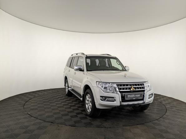 Mitsubishi Pajero IV Рестайлинг 2 с пробегом 2021 года, цена 4 440 000 рублей, 30244 км, внедорожник, Автокод Объявления