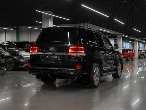 Toyota Land Cruiser 200 Series Рестайлинг 2 с пробегом 2021 года, цена 7 490 000 рублей, 153950 км, внедорожник, Автокод Объявления