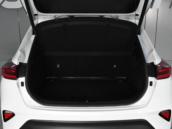 Kia XCeed I с пробегом 2020 года, цена 2 099 000 рублей, 119307 км, хэтчбек, Автокод Объявления