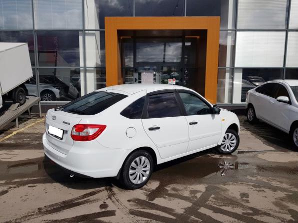 Lada (ВАЗ) Granta I с пробегом 2015 года, цена 545 000 рублей, 97100 км, лифтбек, Автокод Объявления