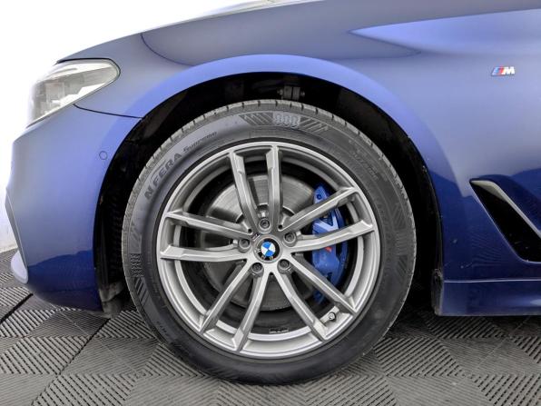 BMW 5 серии VII (G30/G31/G38) с пробегом 2019 года, цена 3 150 000 рублей, 200523 км, седан, Автокод Объявления